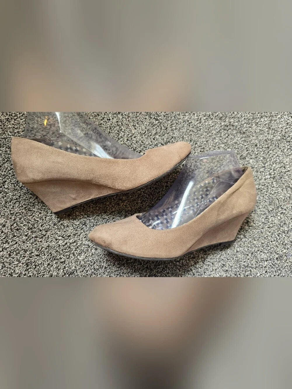 Dexflex Comfort Faux-Suede Closed-Toe Wedge Pumps Womens Size 9